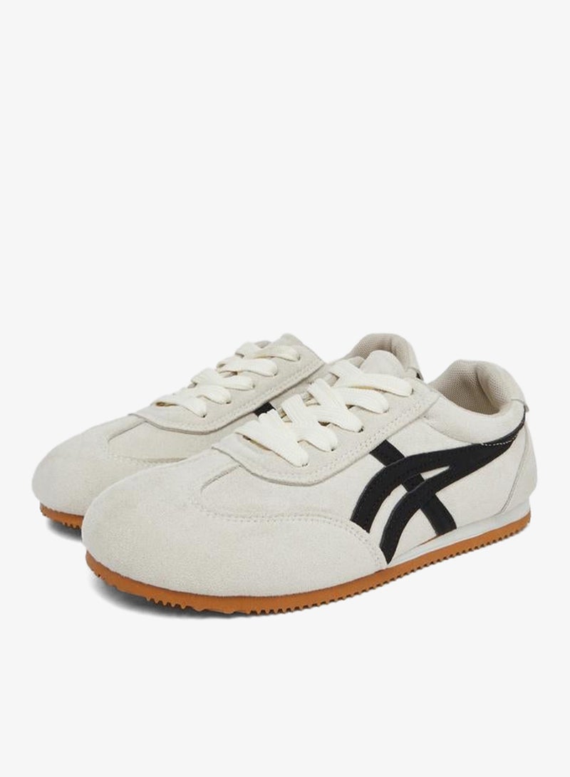 Styli Women Retro Style Lace-Up Sneakers - Image 2